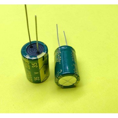 2200мкф 35в 105С || Електролітичний конденсатор 13x20 2200мкф 35в 105С || Електролітичний конденсатор 13x20