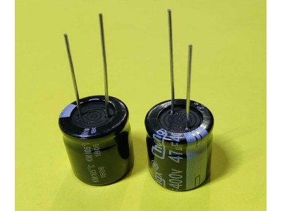 Зображення 47мкф 400в 105&deg;C || 18x18 Конденсатор у категорії КОНДЕНСАТОРИ