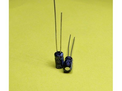 Зображення 4.7мкф 50в 105С || конденсатор 4x7 у категорії КОНДЕНСАТОРИ