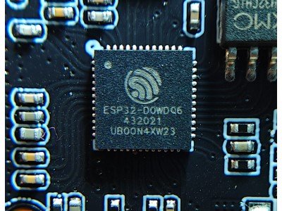 Зображення Мікросхема ESP32-D0WDQ6 || QFN-48 у категорії Esp32