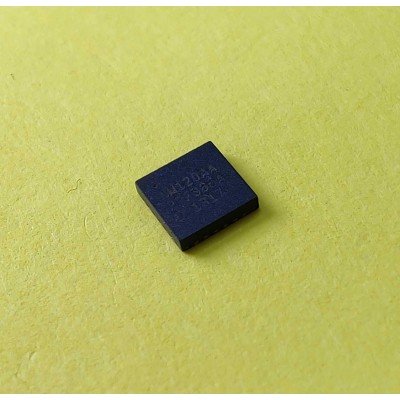 Зображення NM120AA || цифровий тюнер 3x3 QFN у категорії NM