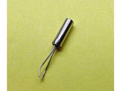 Зображення Кварц 32.768 кГц (годинник) у категорії КВАРЦЕВІ РЕЗОНАТОРИ