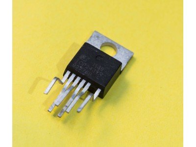 Зображення TOP243YN || Шим-контролер TO-220 у категорії TOP