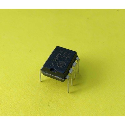 UC3842AN || Шім-контролер DIP-8