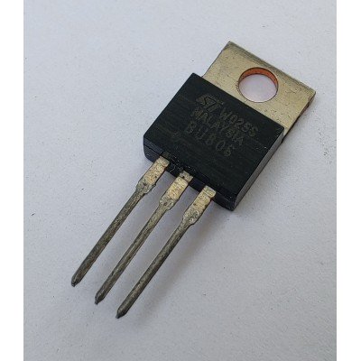 Зображення BU806 || Транзистор n-p-n TO220 у категорії BU