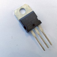 TIP122 || 100V*5A*65W TO-220 n-p-n TIP122 || 100V*5A*65W TO-220 n-p-n