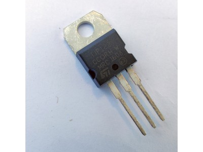 Зображення TIP122 || 100V*5A*65W TO-220 n-p-n у категорії TIP